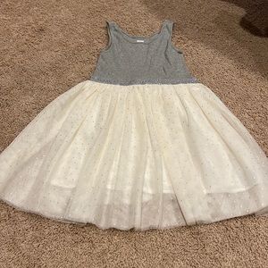 Girls Gap dress with tulle skirt.  Size Med (8).  Like new excellent condition
